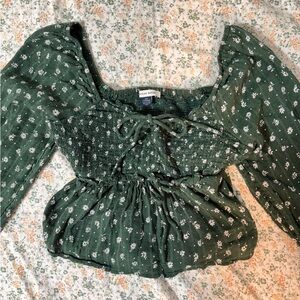 American Eagle Outfitters Green Floral Blouse